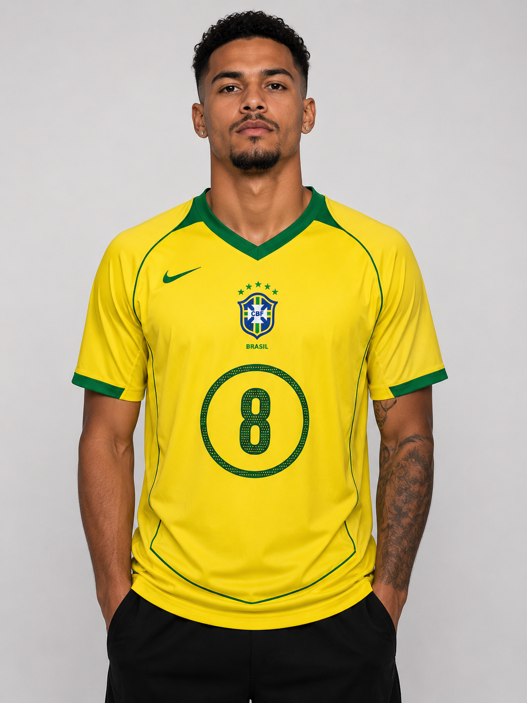 Camisa Brasil Total 90 - Nike - Retrô 2004/2005 (KAKÁ+ 8)