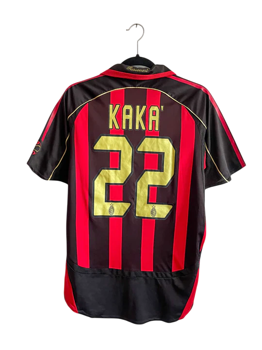 Camisa Milan Retrô I 06/07 Torcedor Adidas Masculina - Preto e Vermelha (KAKA' + 22)