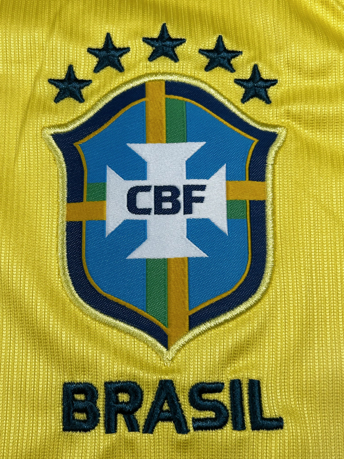 Camisa Torcedor Seleção Brasil Amarela I 26/27 - escudo bordado