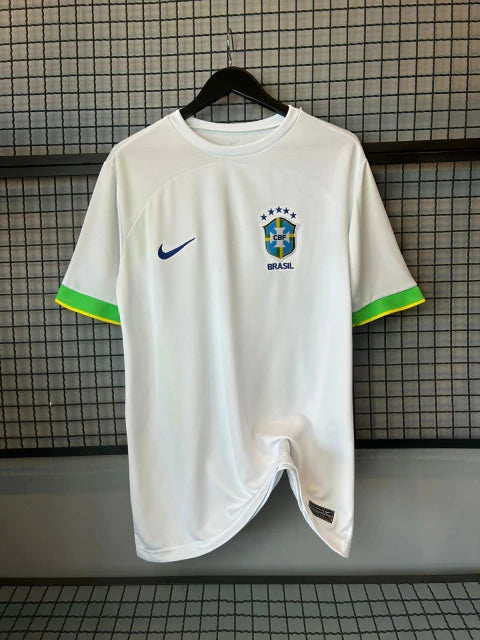 Camisa Masculina do Brasil Branca com detalhes Verde e Azul - Nacional Premium